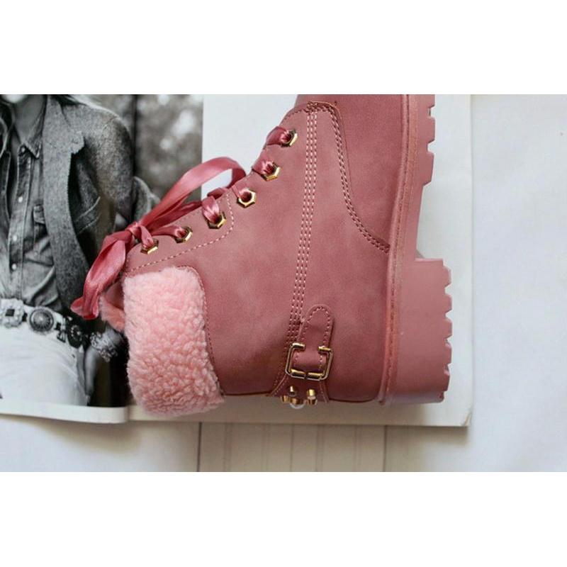 Wonderland Boots